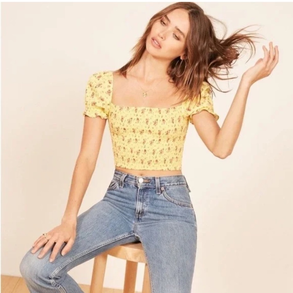 Reformation Y2K Fitted Smocked Crop Top Butter Yellow Floral Puff Sleeve